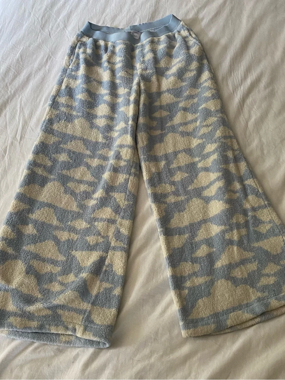 Gap Pajama Pants Girls 14 Blue Fleece Clouds Cozy Lounge Pajama Bottoms Pjs Fun